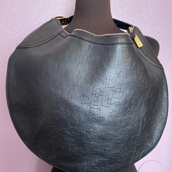 Gucci Handbags - Gorgeous Vintage Gucci Bag♥️♥️♥️